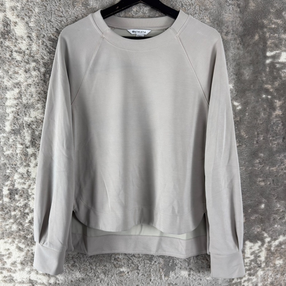 Athleta Size S Athleisure Hi Lo Minimalist Top Gray Long Sleeve Casual Stretch